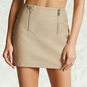 ~ Faux leather skirt